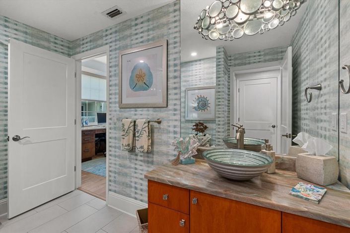 Image No.24-3 Bed Property for sale