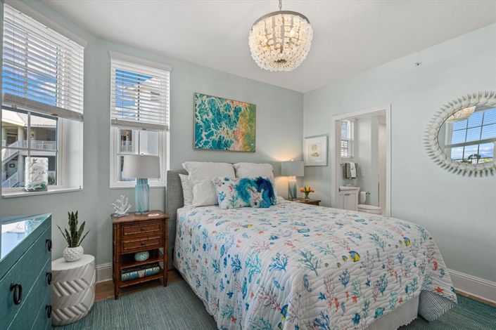 Image No.26-3 Bed Property for sale