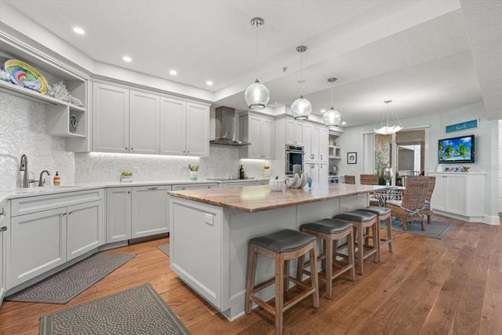 Image No.4-3 Bed Property for sale