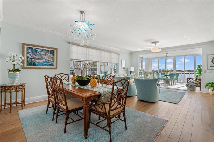 Image No.8-3 Bed Property for sale