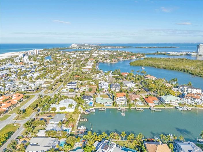 Image No.36-Propriété de 4 chambres à vendre à Sarasota