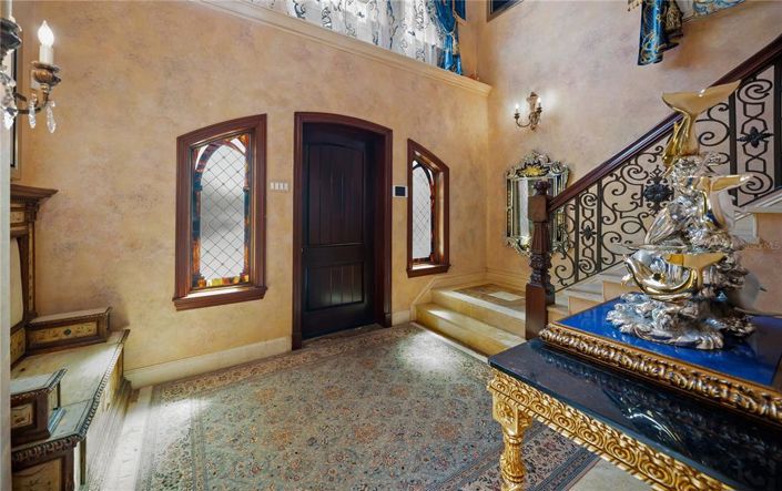 Image No.20-3 Bed Property for sale