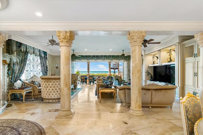 Image No.24-3 Bed Property for sale