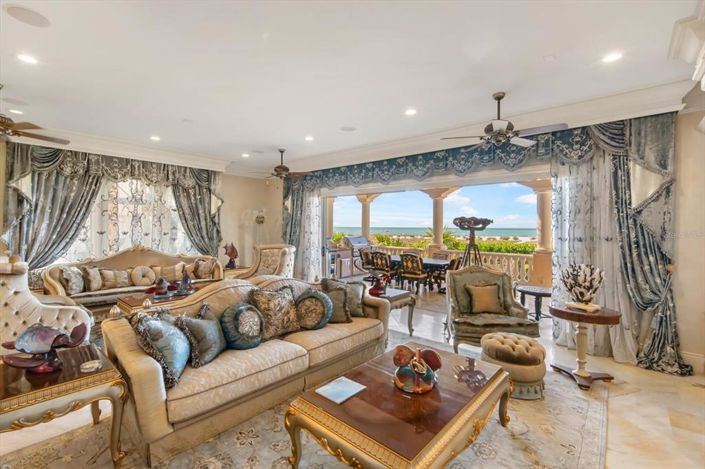 Image No.27-3 Bed Property for sale