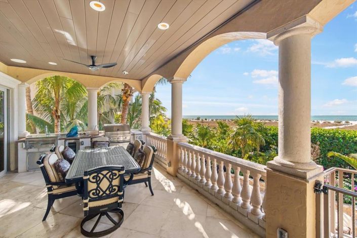 Image No.30-3 Bed Property for sale