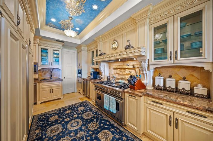 Image No.43-3 Bed Property for sale