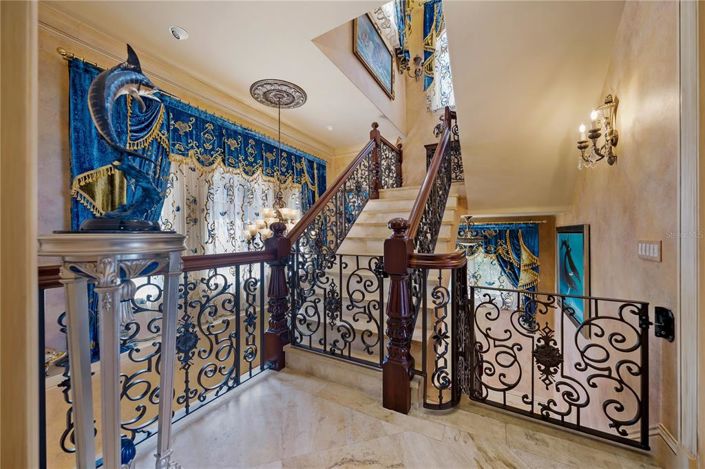 Image No.53-3 Bed Property for sale