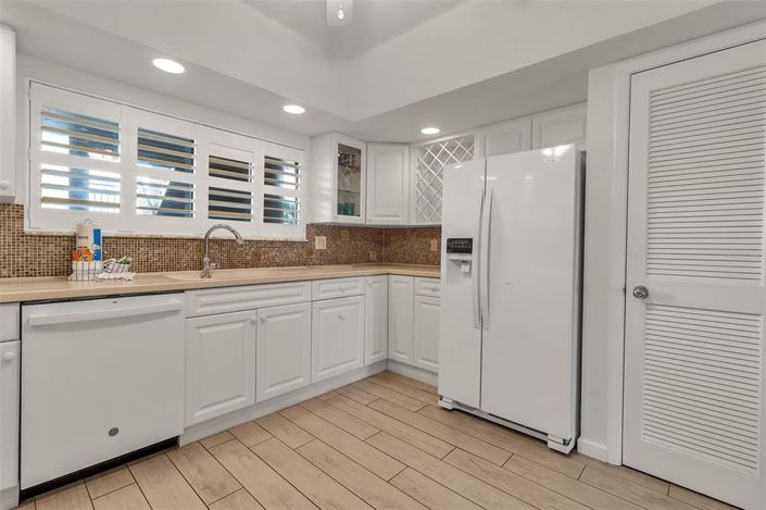 Image No.9-Propriété de 2 chambres à vendre à Sarasota