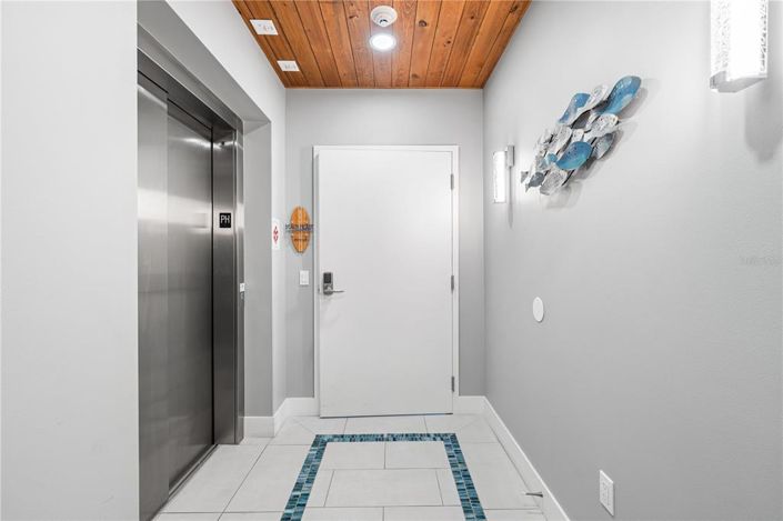 Image No.41-6 Bed Property for sale