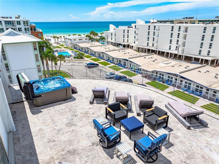 Image No.55-6 Bed Property for sale