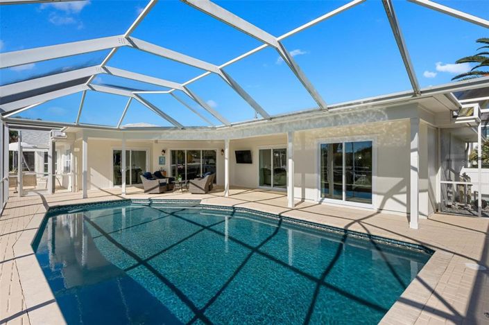 Image No.58-3 Bed Property for sale