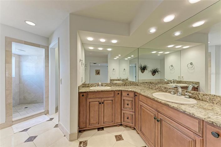 Image No.13-Propriété de 3 chambres à vendre à Longboat Key