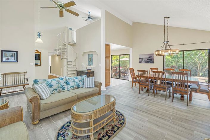 Image No.8-4 Bed Property for sale