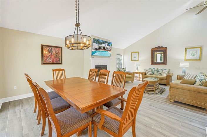 Image No.9-4 Bed Property for sale