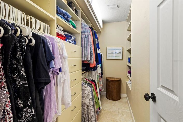 Image No.21-Propriété de 2 chambres à vendre à Sarasota