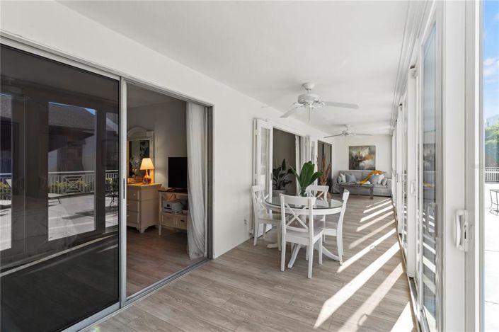 Image No.33-Propriété de 2 chambres à vendre à Sarasota