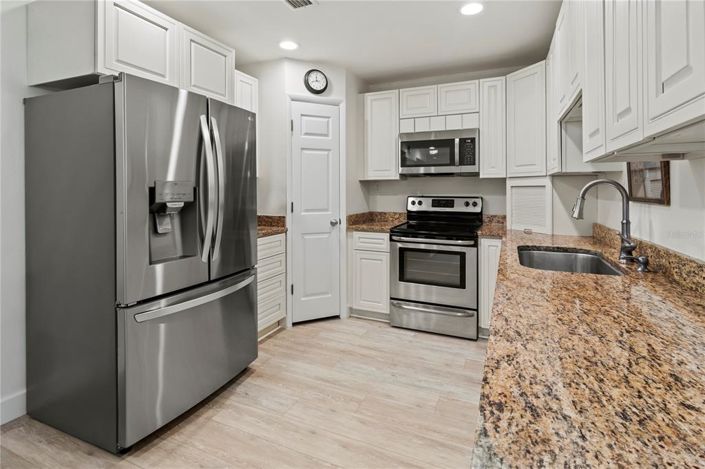 Image No.7-Propriété de 2 chambres à vendre à Sarasota