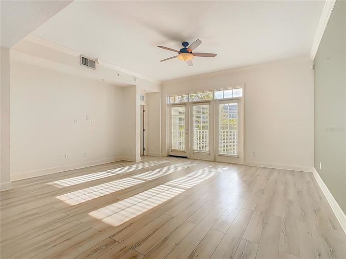 Image No.27-3 Bed Property for sale