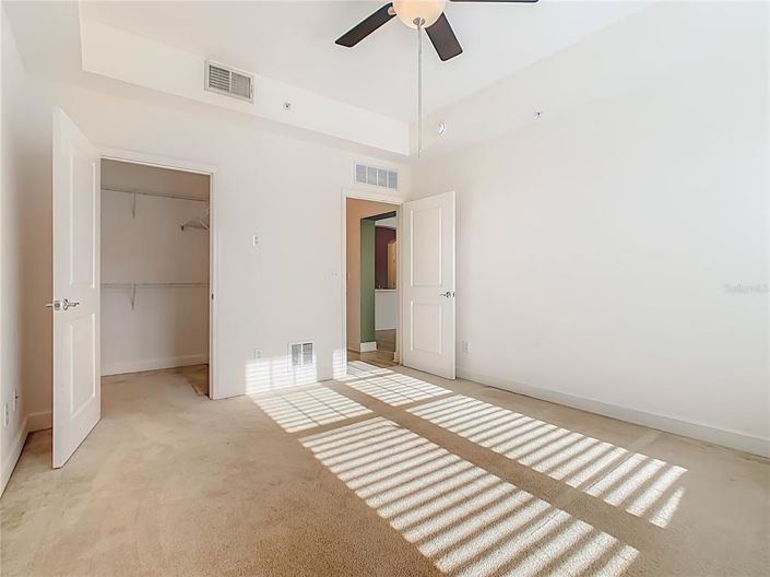 Image No.40-3 Bed Property for sale