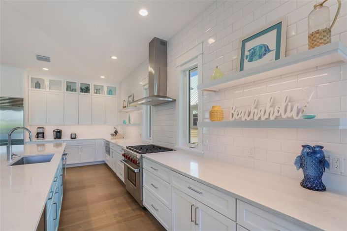 Image No.14-4 Bed Property for sale