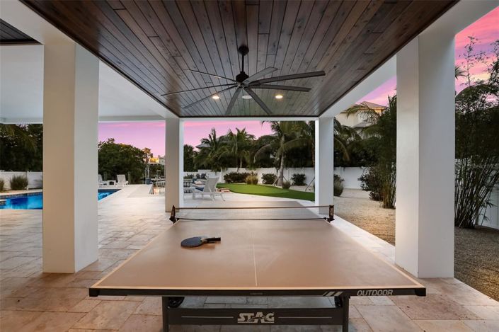 Image No.48-4 Bed Property for sale