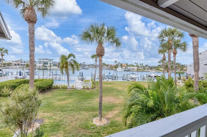 Image No.14-3 Bed Townhouse for sale