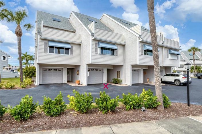 Image No.2-3 Bed Townhouse for sale