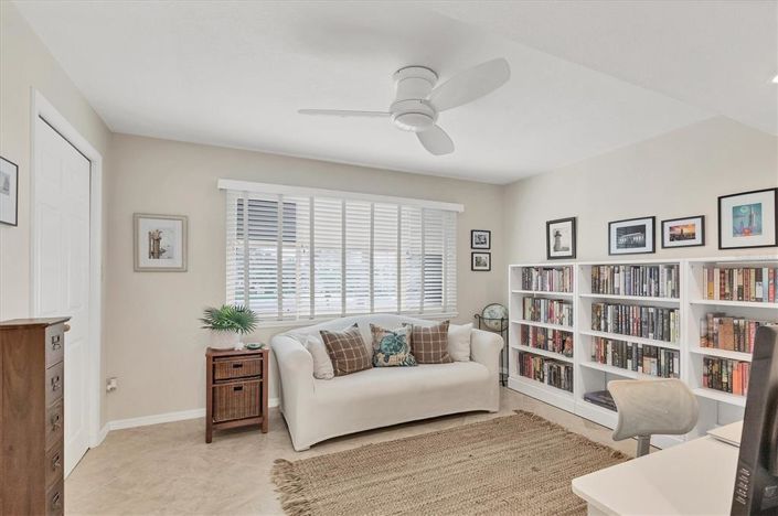 Image No.22-3 Bed Townhouse for sale