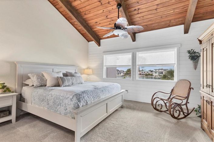 Image No.26-3 Bed Townhouse for sale