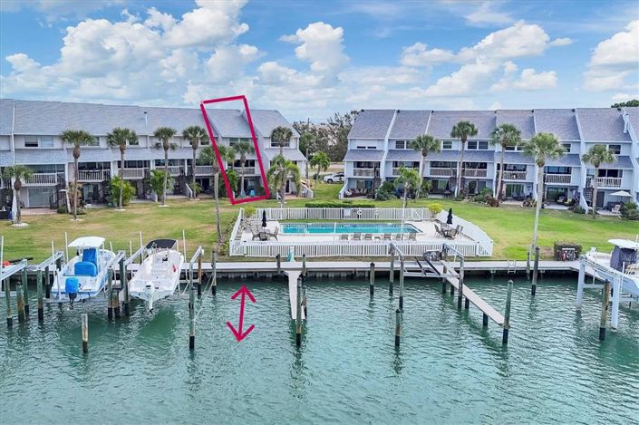 Image No.45-3 Bed Townhouse for sale