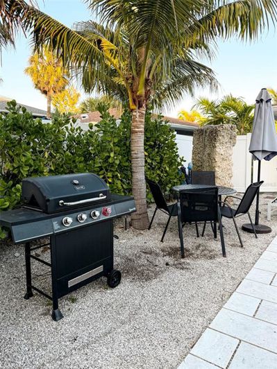 Image No.14-2 Bed Property for sale