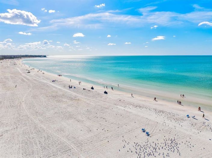 Image No.32-2 Bed Property for sale