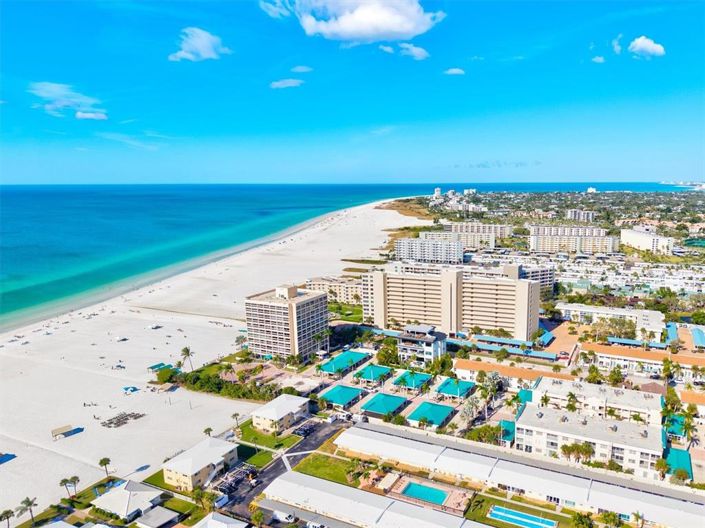 Image No.41-2 Bed Property for sale