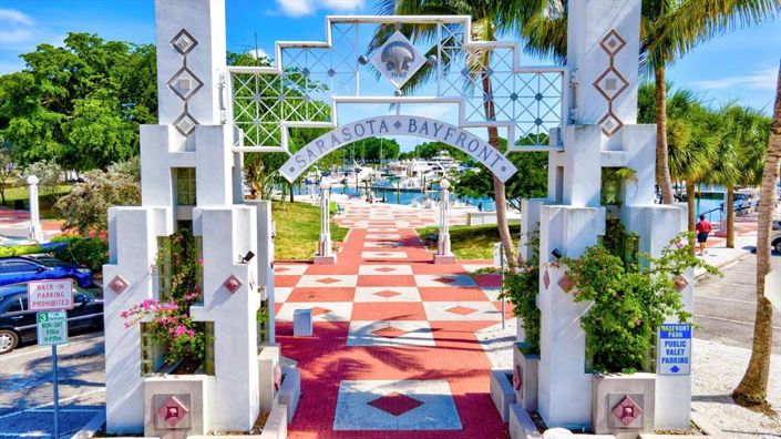 Image No.58-2 Bed Property for sale