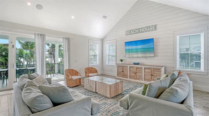 Image No.10-10 Bed Property for sale