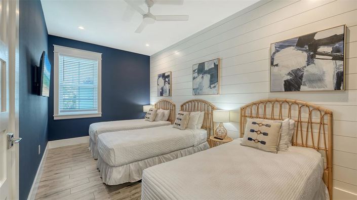 Image No.29-10 Bed Property for sale