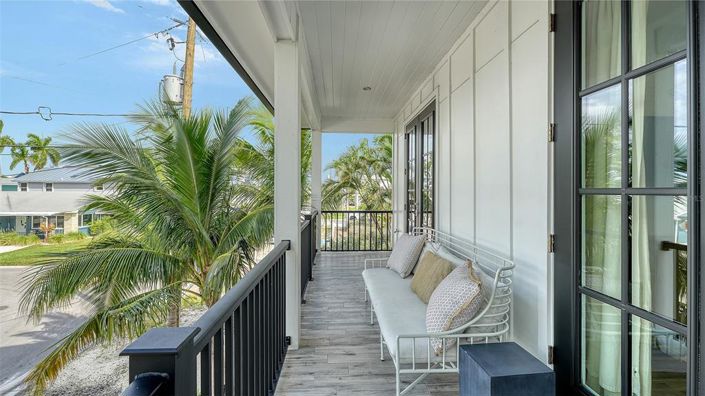 Image No.35-10 Bed Property for sale