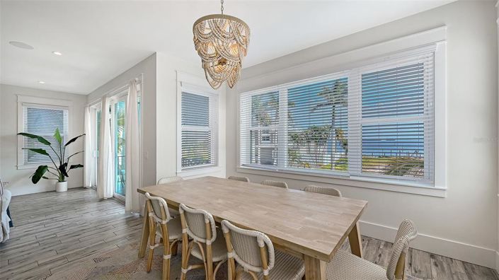 Image No.22-7 Bed Property for sale