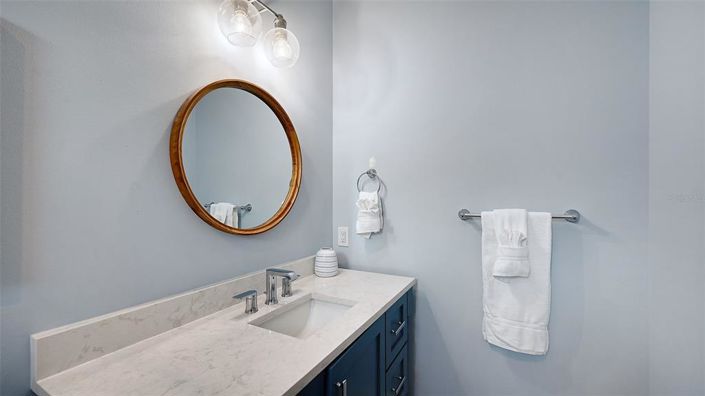 Image No.27-7 Bed Property for sale