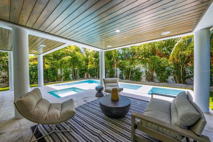 Image No.48-4 Bed Property for sale