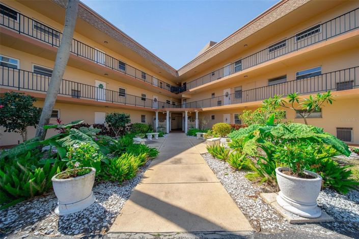 Image No.30-Propriété de 2 chambres à vendre à Floride