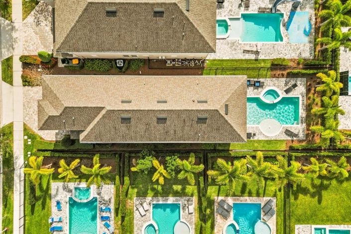 Image No.42-6 Bed Property for sale