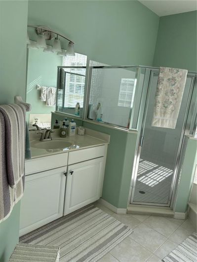 Image No.18-4 Bed Property for sale