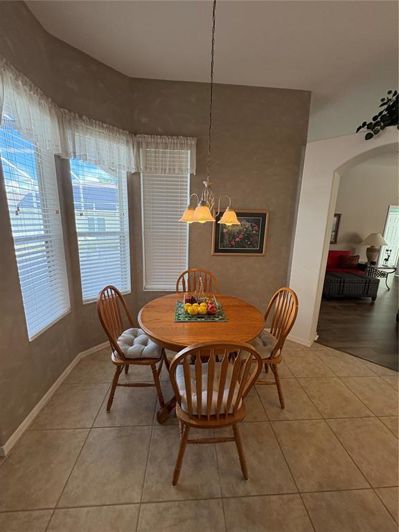 Image No.7-4 Bed Property for sale