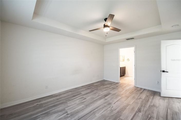 Image No.7-Propriété de 4 chambres à vendre à Davenport