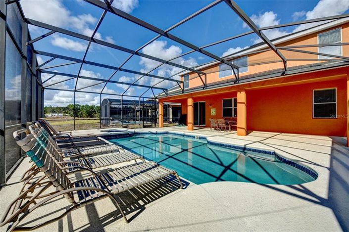 Image No.44-5 Bed Property for sale