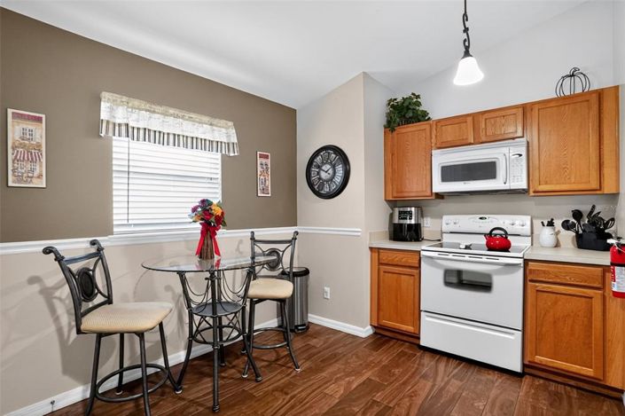 Image No.16-5 Bed Property for sale