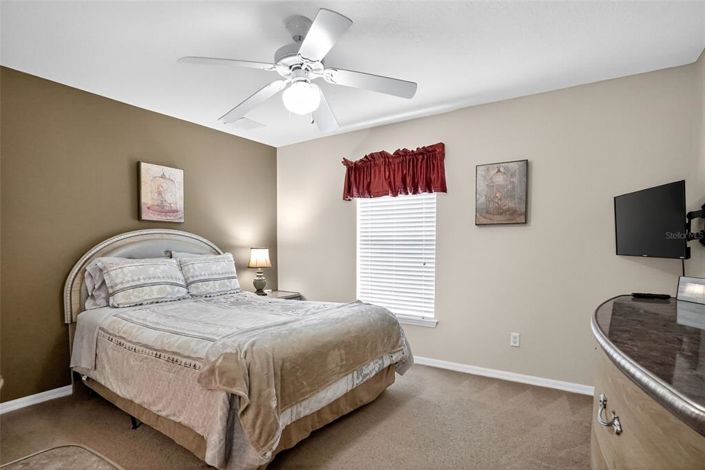 Image No.17-5 Bed Property for sale