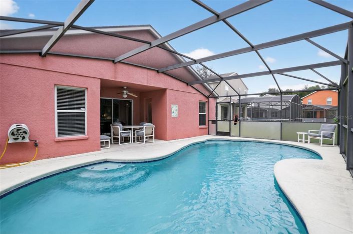 Image No.25-5 Bed Property for sale