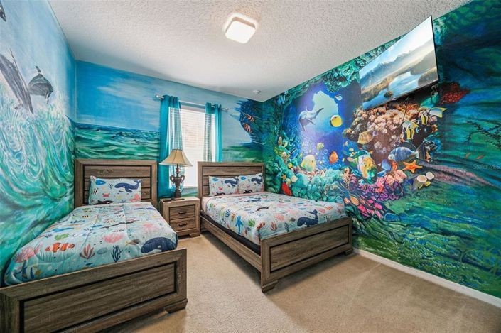 Image No.12-13 Bed Property for sale